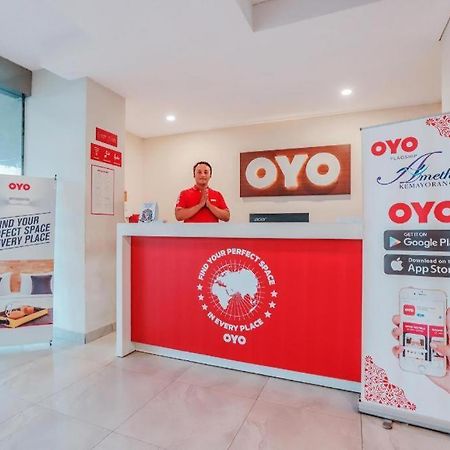 OYO Flagship 210 Amethyst Kemayoran Cakarta Dış mekan fotoğraf
