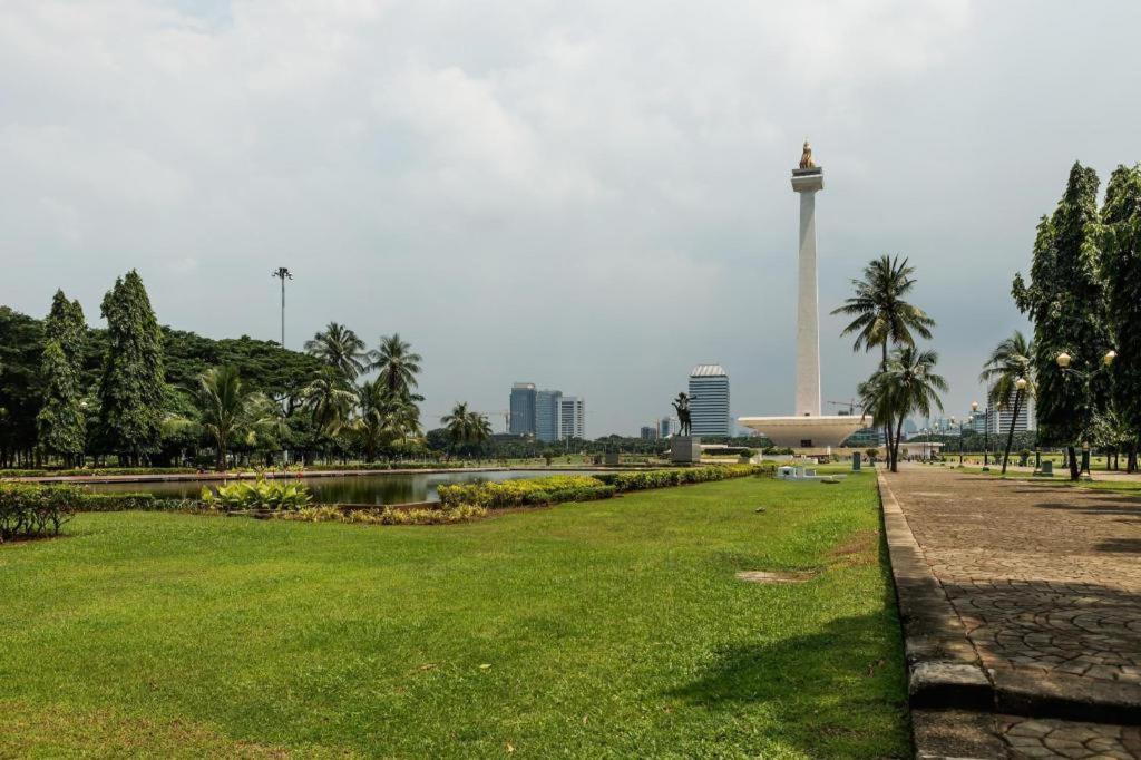 OYO Flagship 210 Amethyst Kemayoran Cakarta Dış mekan fotoğraf