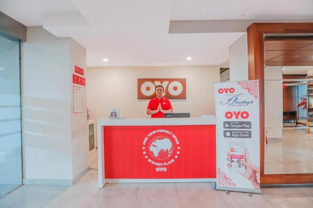 OYO Flagship 210 Amethyst Kemayoran Cakarta Dış mekan fotoğraf