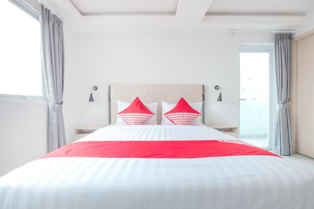OYO Flagship 210 Amethyst Kemayoran Cakarta Dış mekan fotoğraf